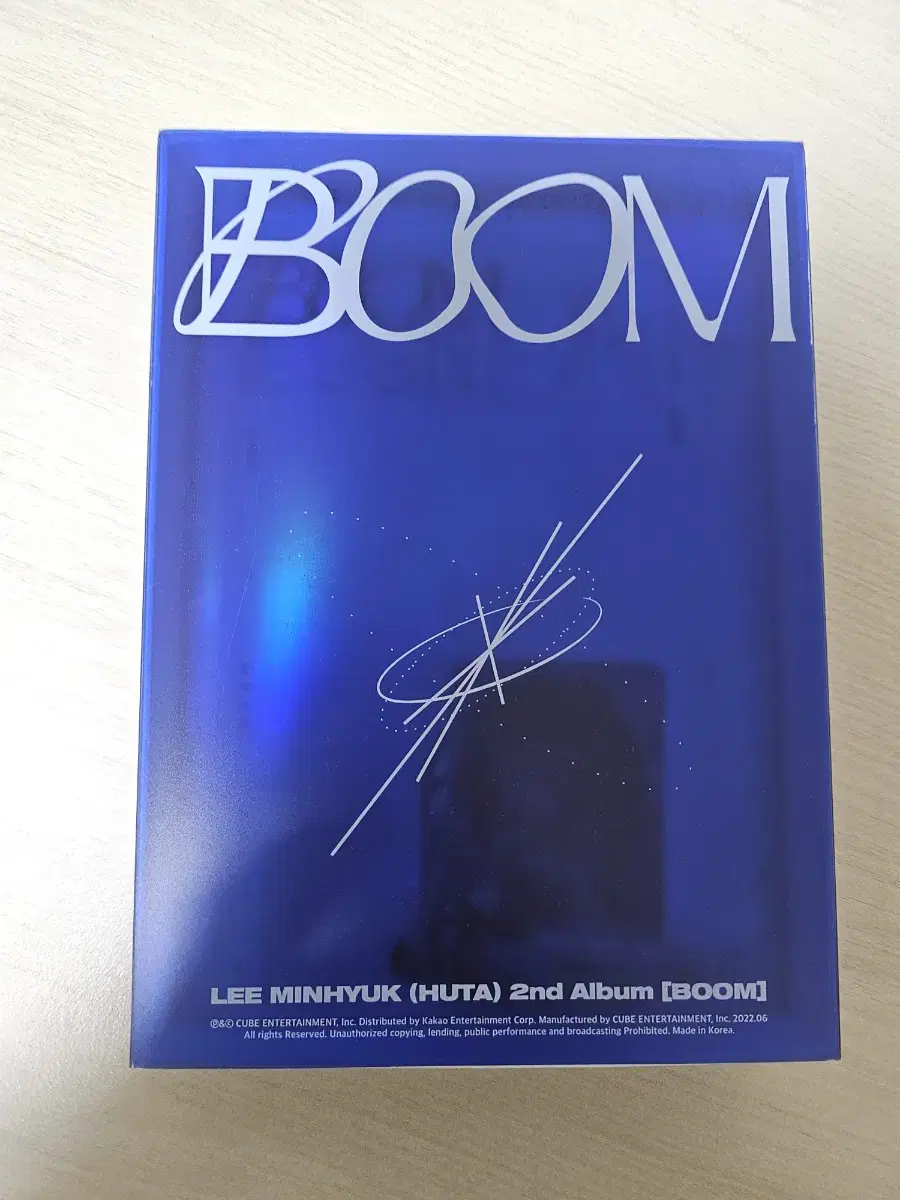 BTOB lee minhyuk Solo album (BOOM)