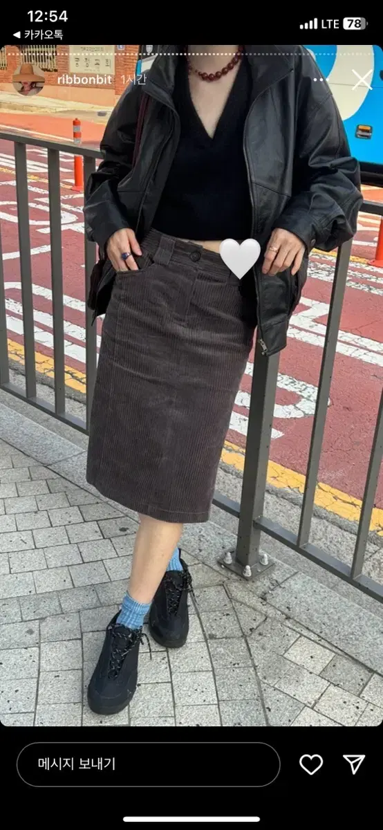 리본빛 Barry Corduroy Skirt - Charcoal