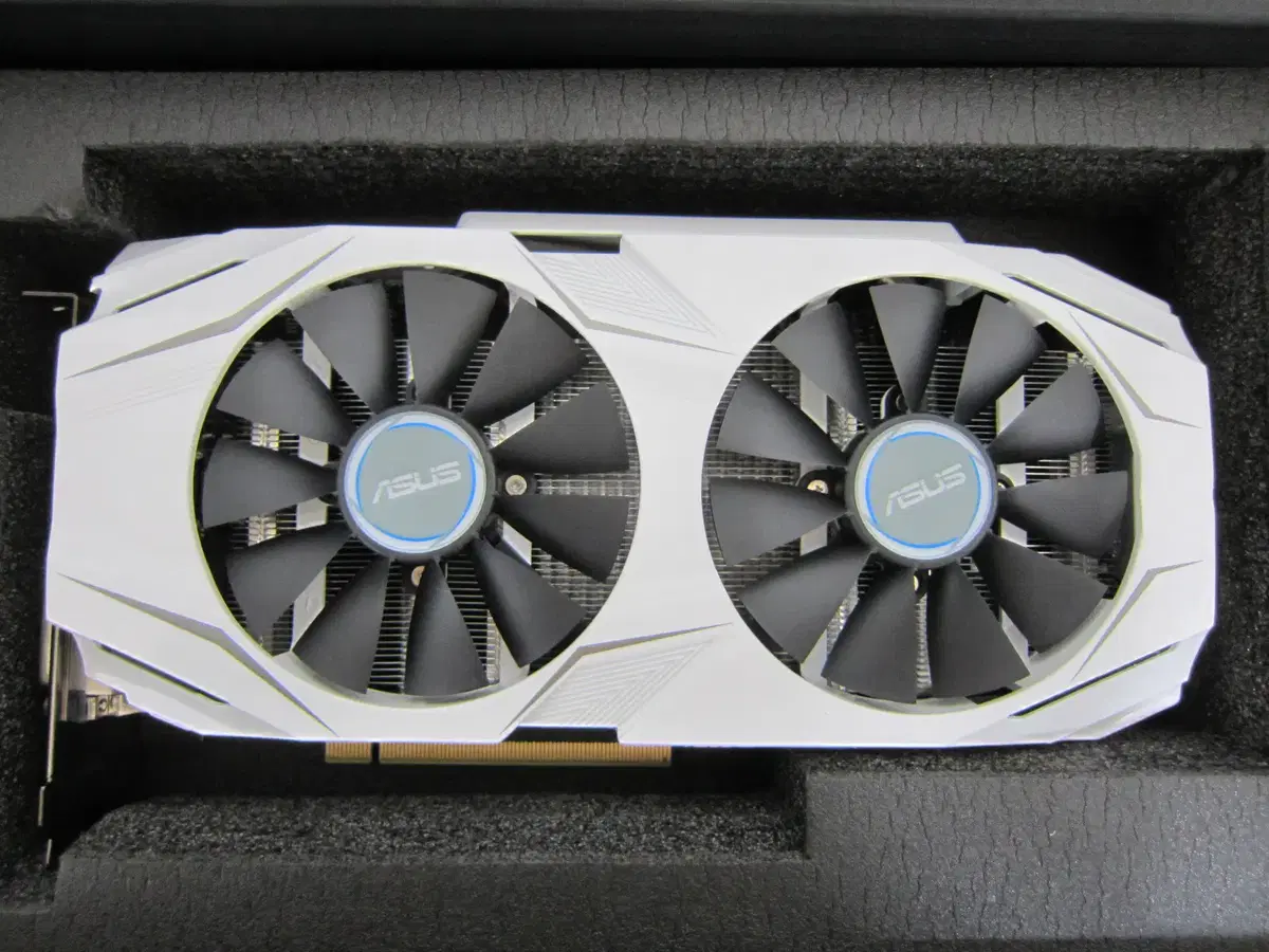 ASUS DUAL GTX1060 O3G D5 3GB