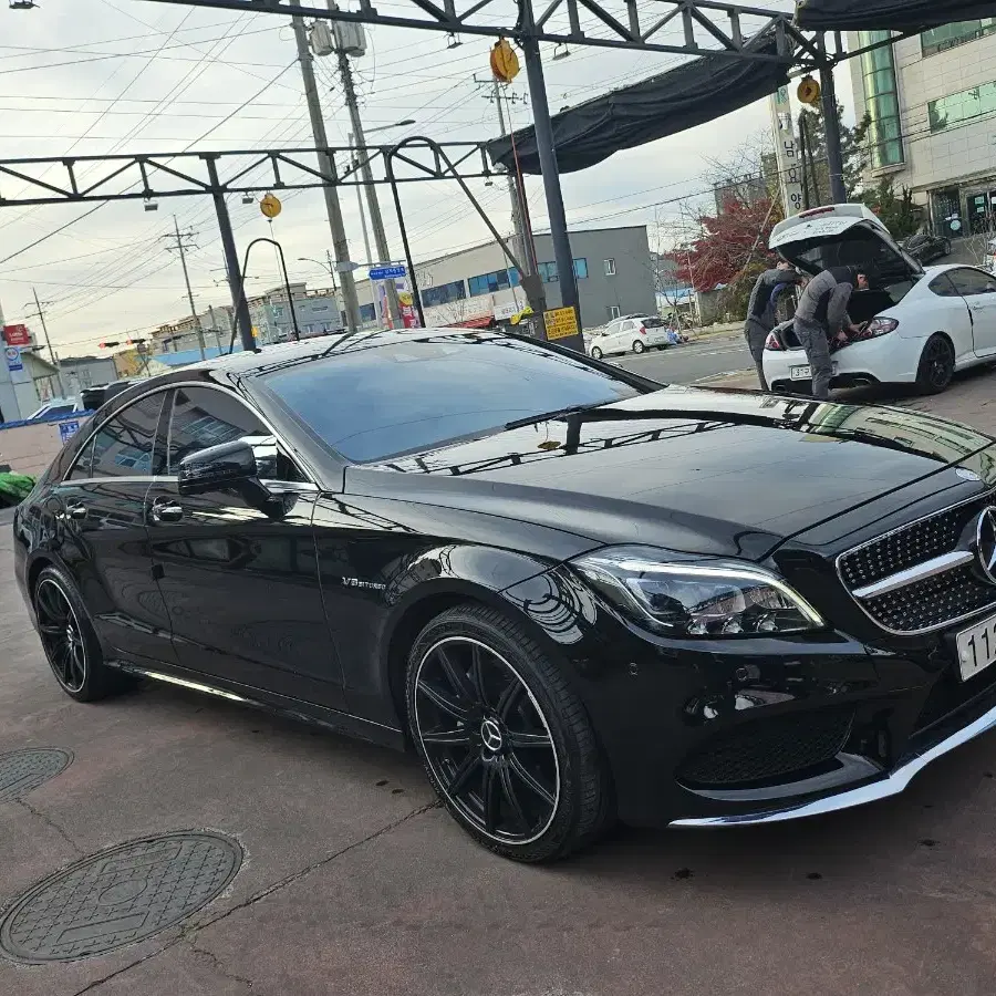 2017년형 CLS400 AMG line 실내 인더오더 팝니다