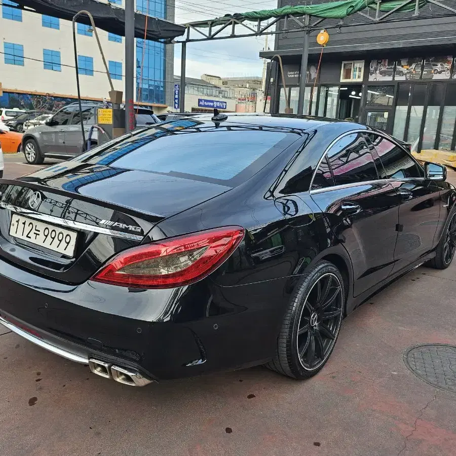 2017년형 CLS400 AMG line 실내 인더오더 팝니다