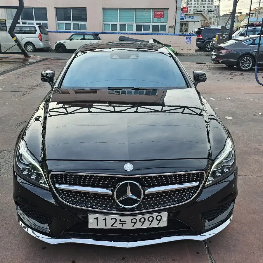 2017년형 CLS400 AMG line 실내 인더오더 팝니다