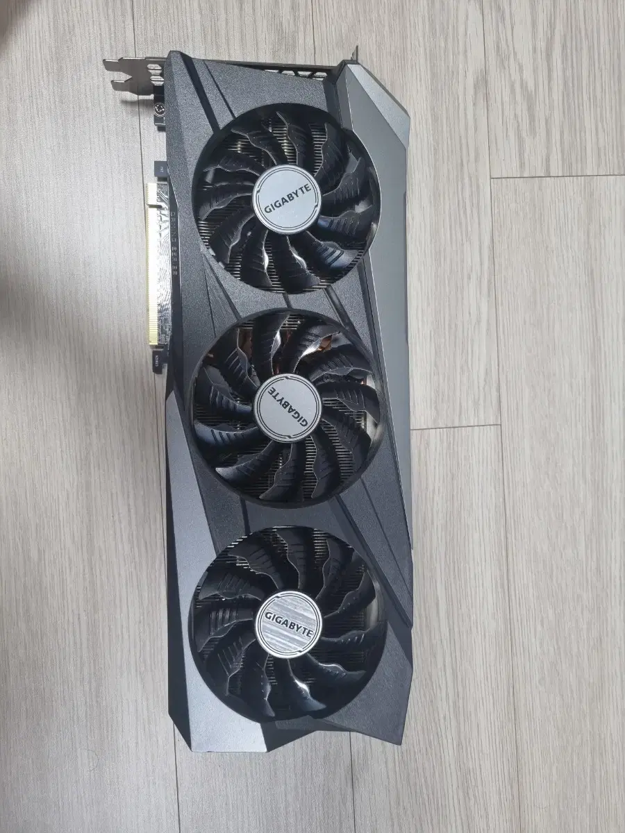 (안산/시흥)GIGABYTE RTX3070Ti 그래픽카드