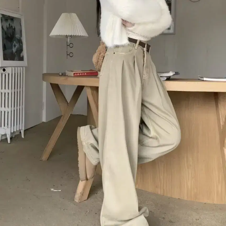 vintage beige corduroi j