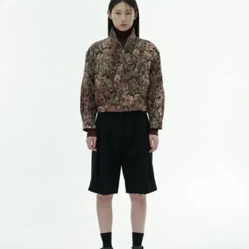 아모멘토 FLOWER JACQUARD BLOUSON (마뗑킴 트리밍버드)