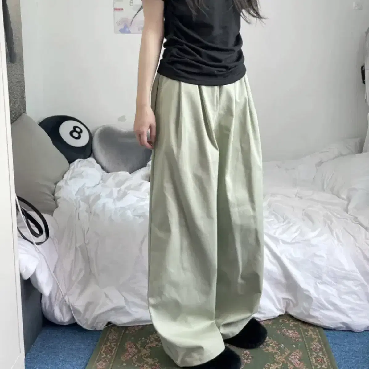 OPM / two pintuk bio wide pants