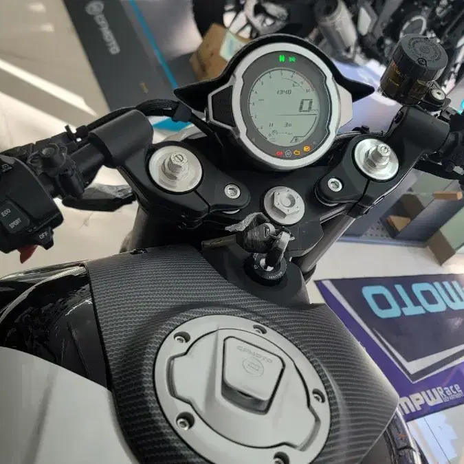 CFMOTO CLX 700cc 스포츠