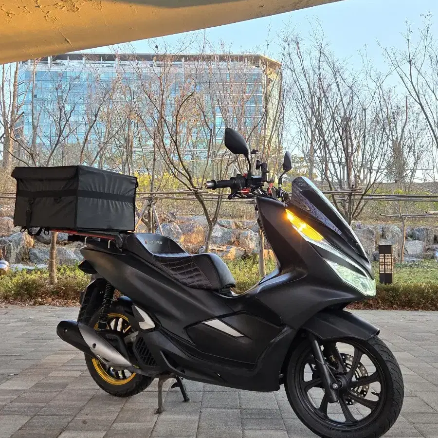 19년식 PCX125 4만키로 배달세팅 스쿠터 (급매)