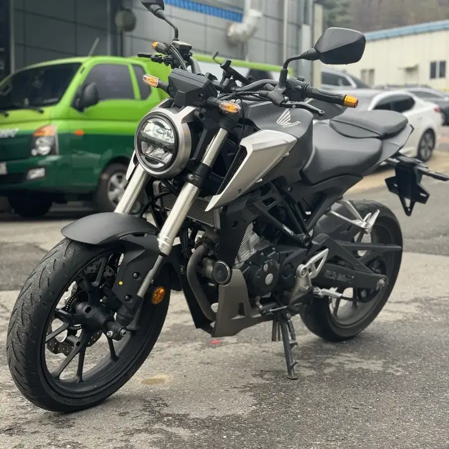 특가!! 혼다 cb125r 20년식 1만키로 입문용바이크전국 최저가 판매