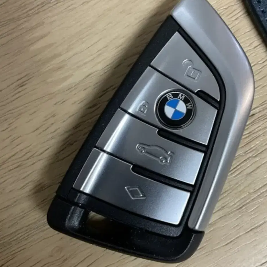 bmw g30 520순정 스마트키판매