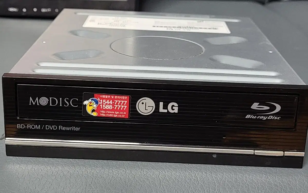 LG BD-ROM/DVD Rewriter