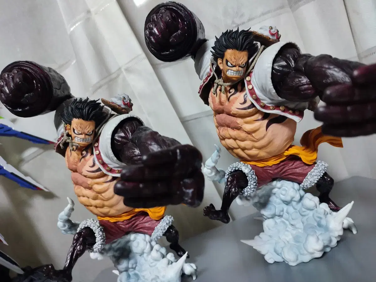 Kongan Luffy Gear4 ONEPIECE Figure No Box