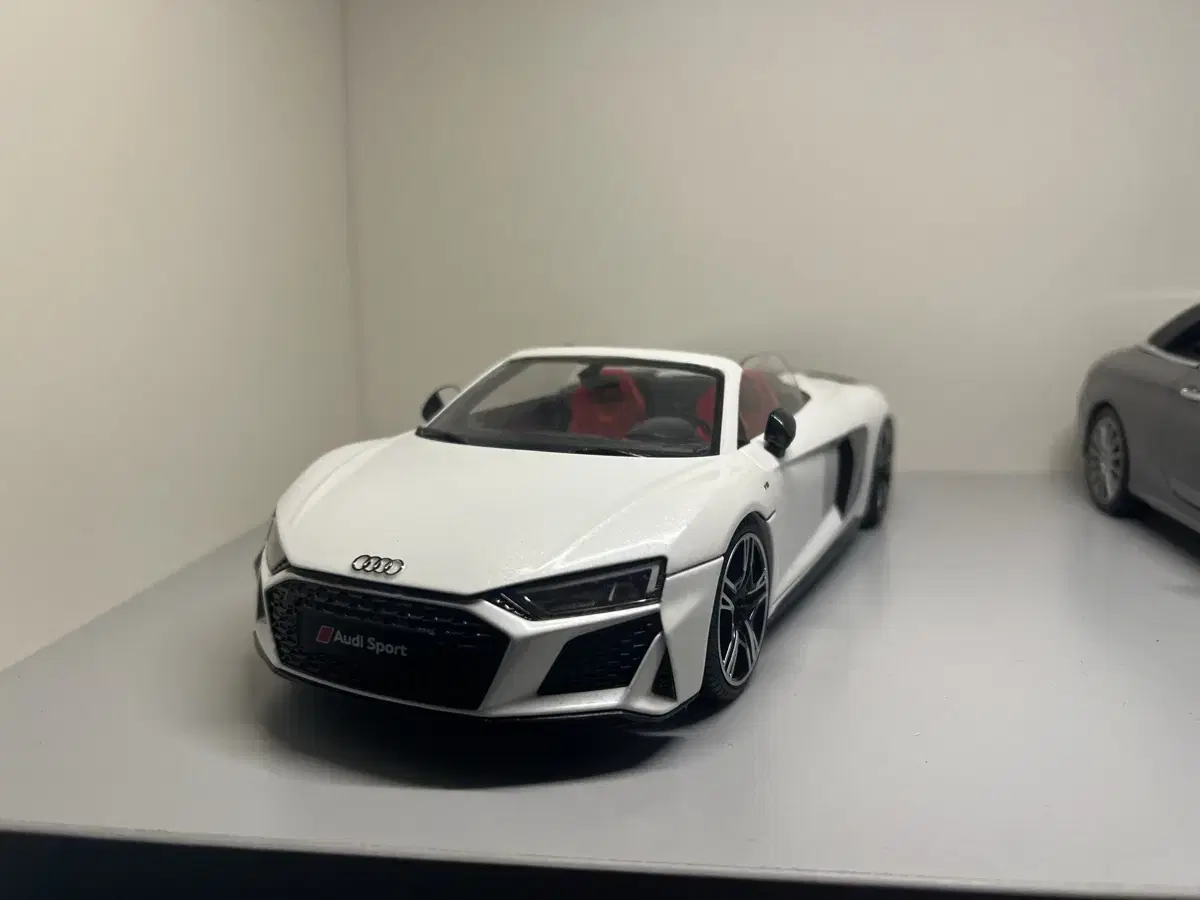 1:18 켕파이 아우디 r8 스파이더 다이캐스트