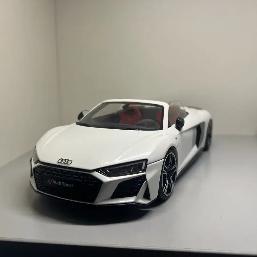 1:18 켕파이 아우디 r8 스파이더 다이캐스트