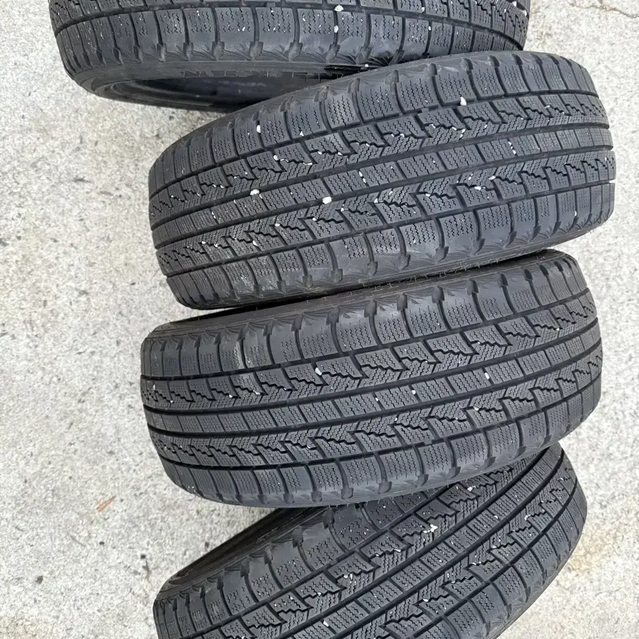 175/50R15 넥센 스노우 타이어