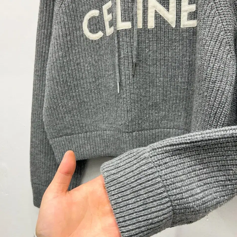 CELINE 니트 후드티