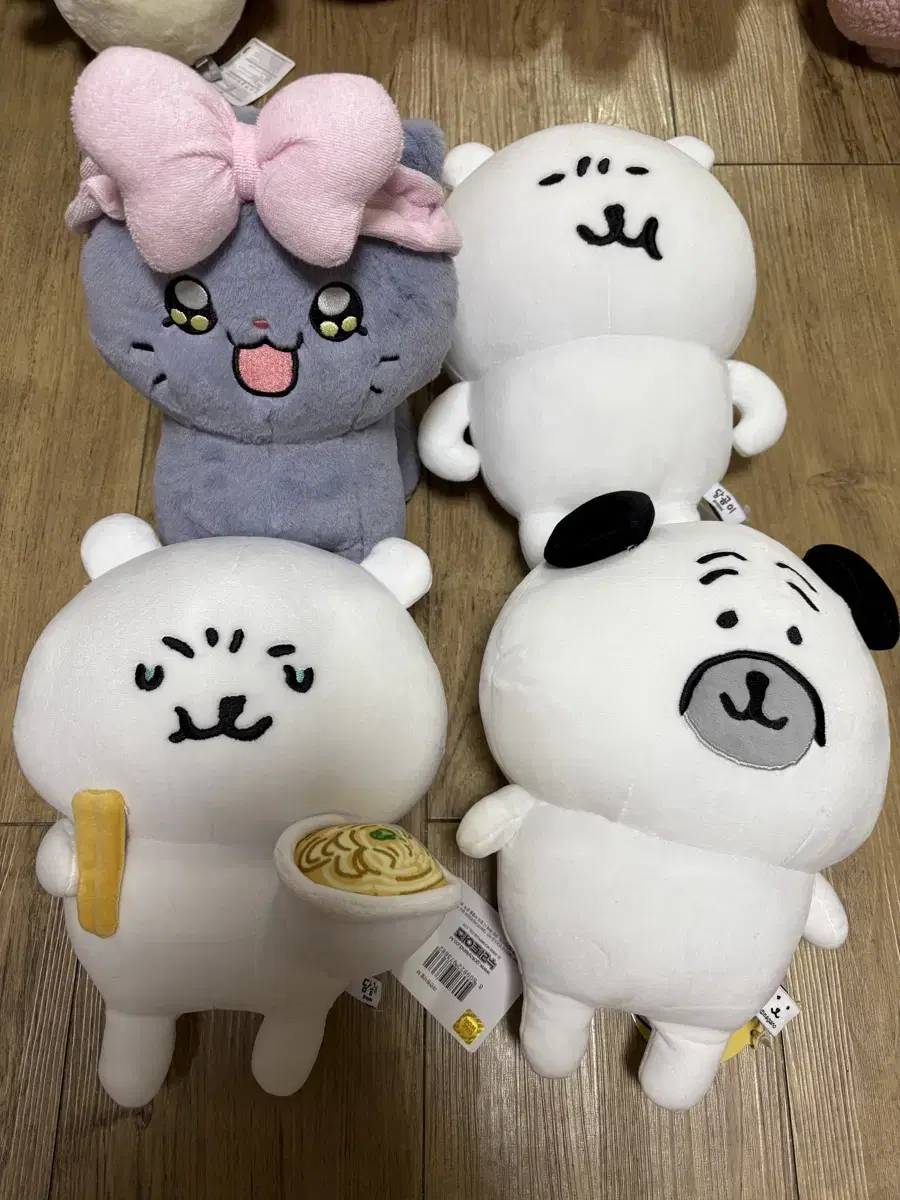 농담곰 퍼그 춘배 마이멜로디 피아노 커비 키티 중형인형 팔아요