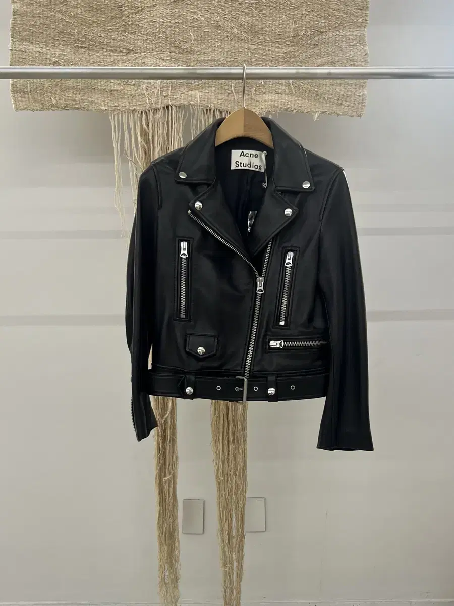 ACNE STUDIOS > ACNE STUDIOS Leather Jacket