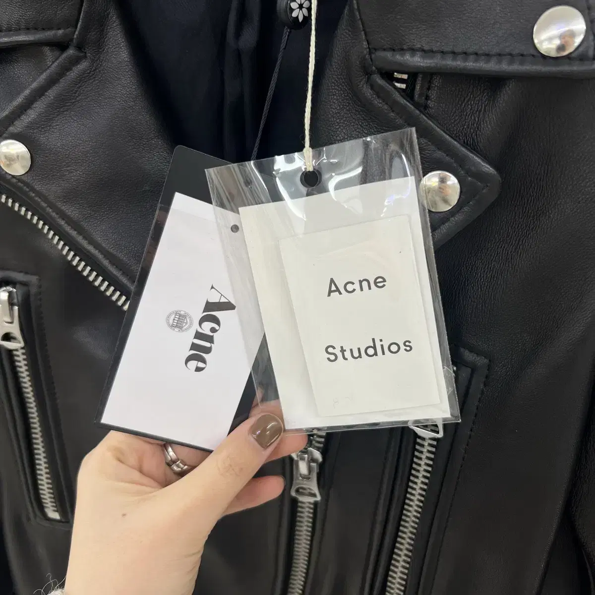 ACNE STUDIOS > 아크네스튜디오 레더자켓