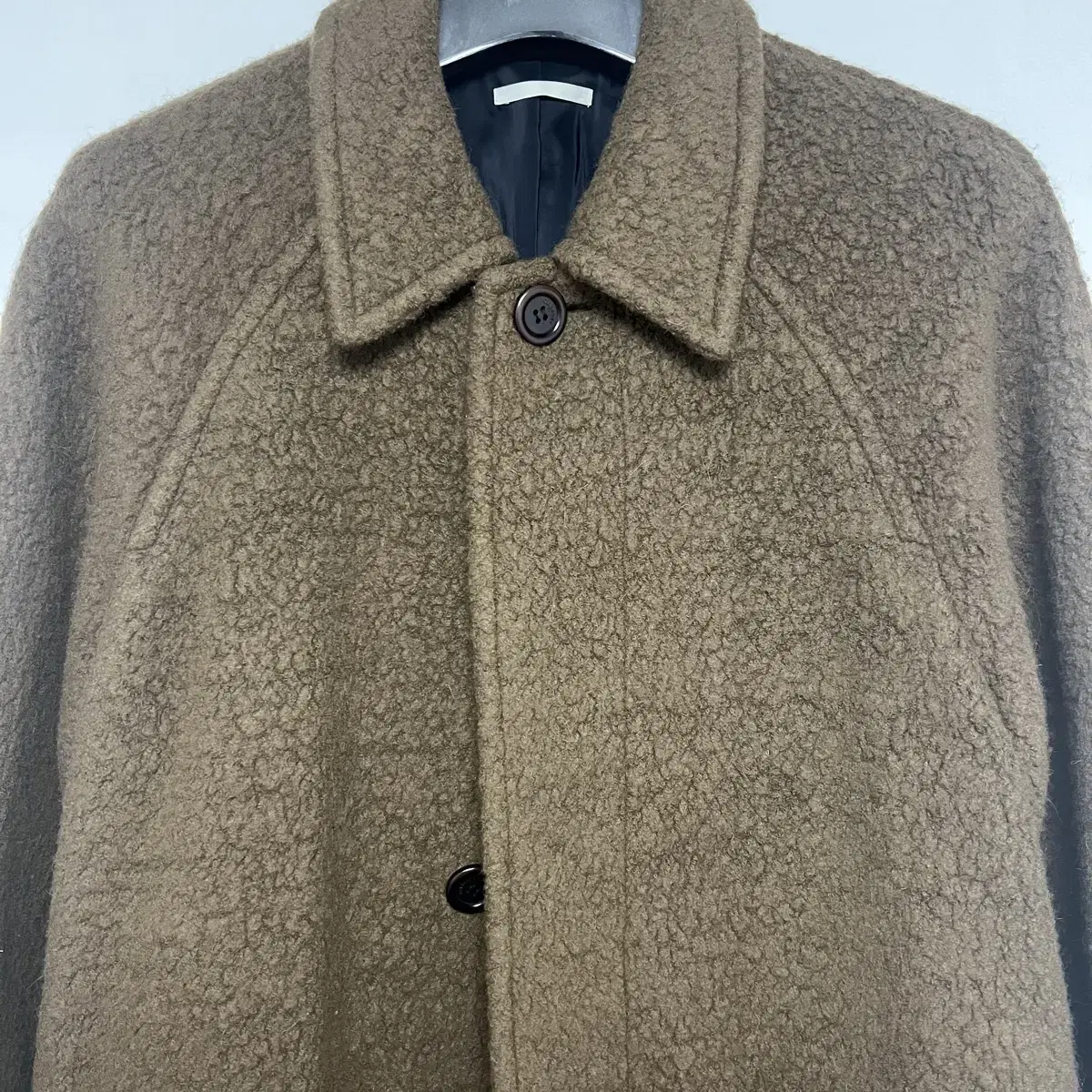 amomento boucle raglan coat brown