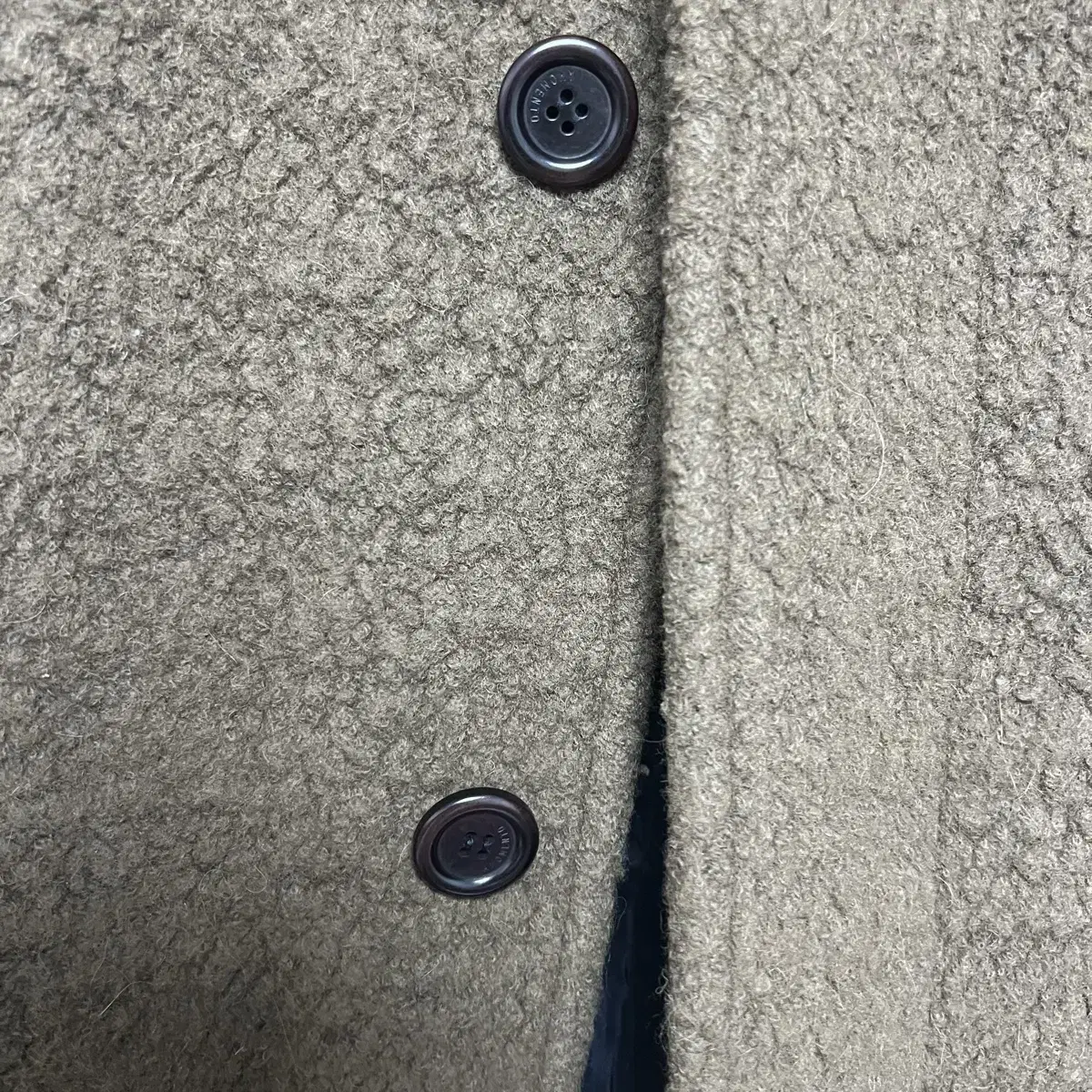 amomento boucle raglan coat brown