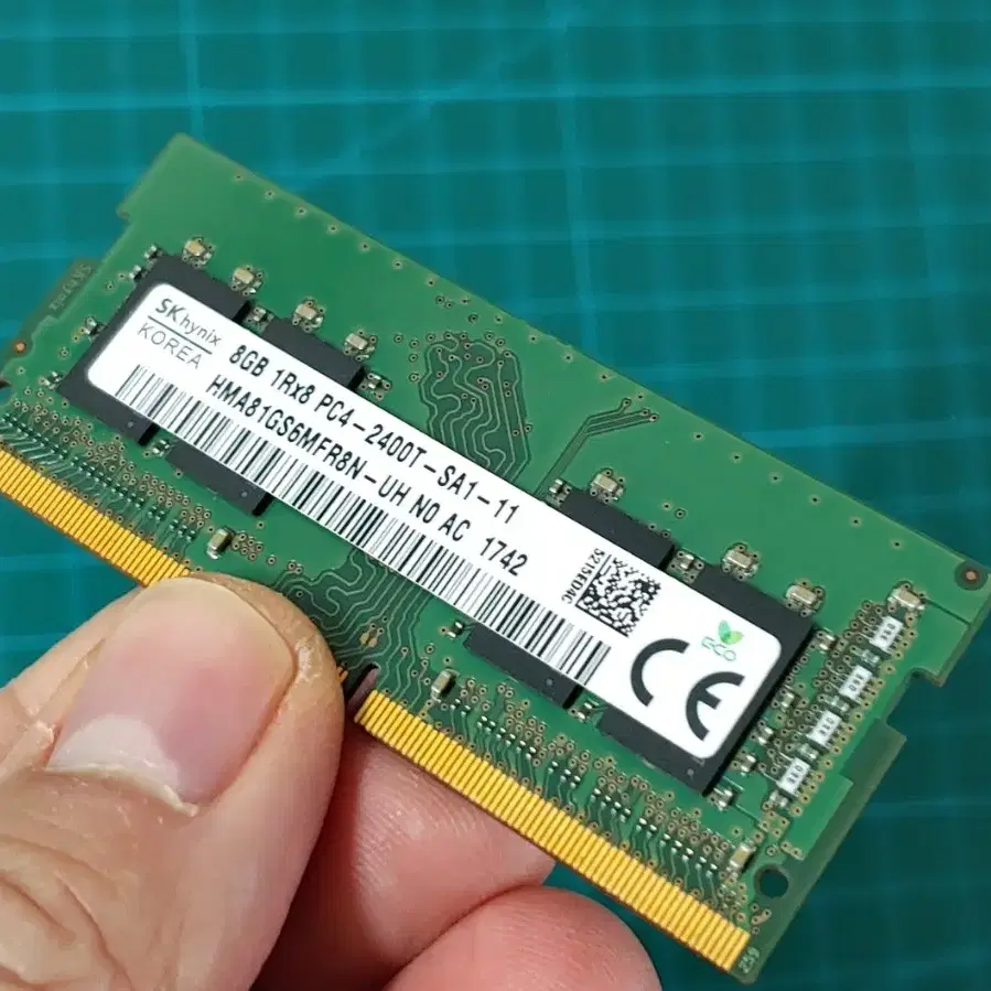 SK하이닉스 DDR4 8GB 2400T 노트북 메모리