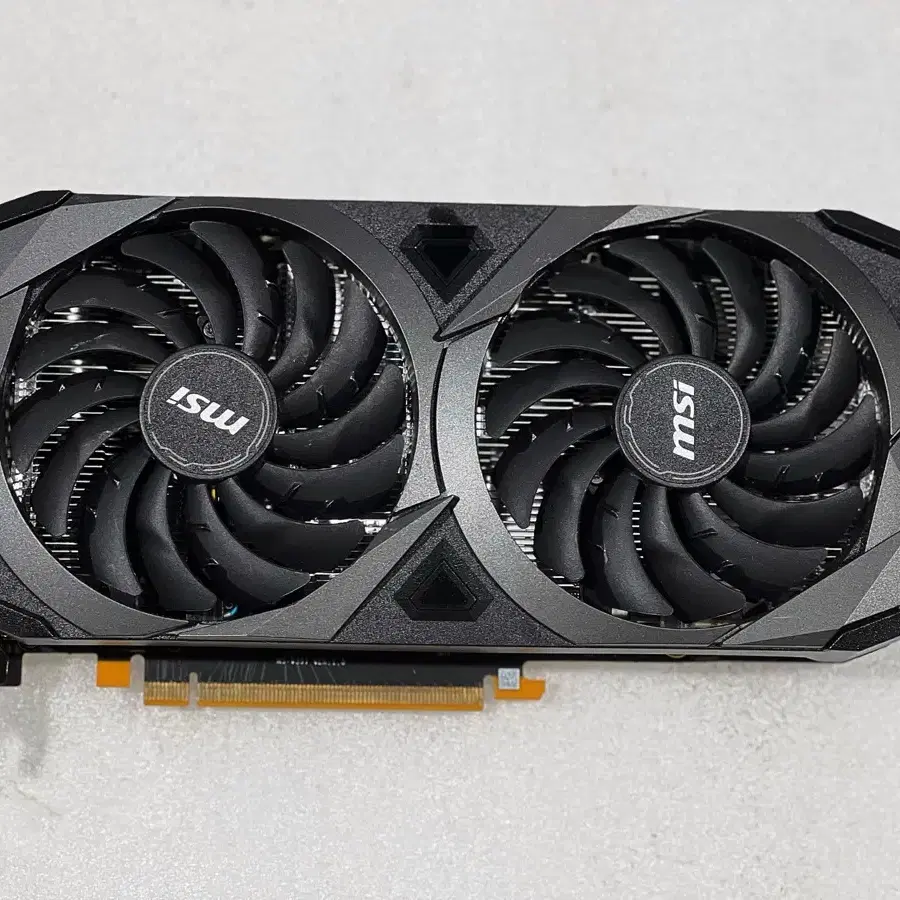 RTX 3050 그래픽 8G