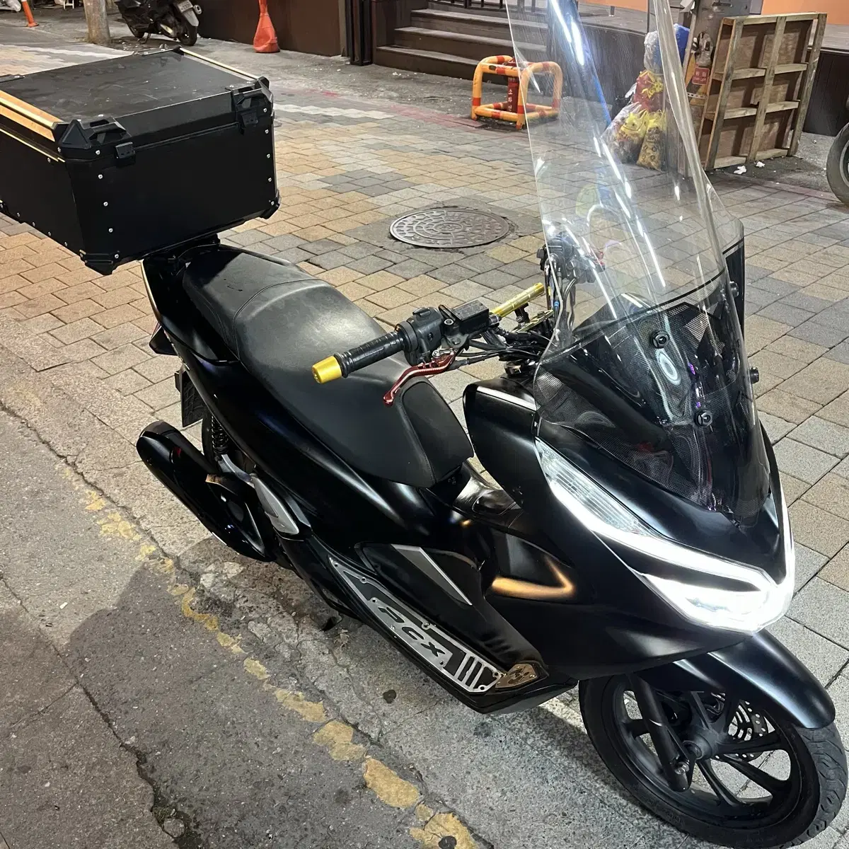 2019년식 pcx125 배달셋팅 점검완료 155만원 팝니다