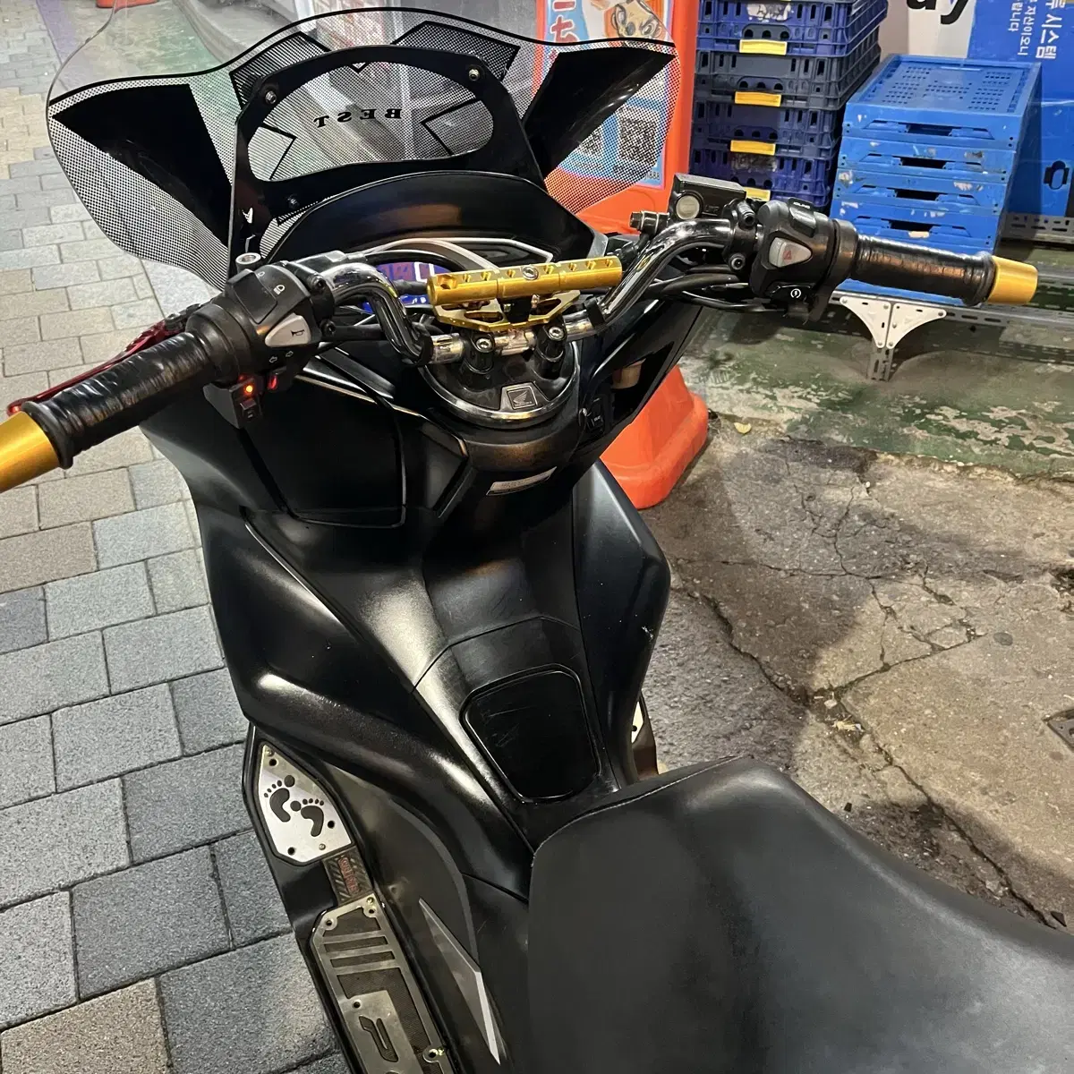 2019년식 pcx125 배달셋팅 점검완료 155만원 팝니다