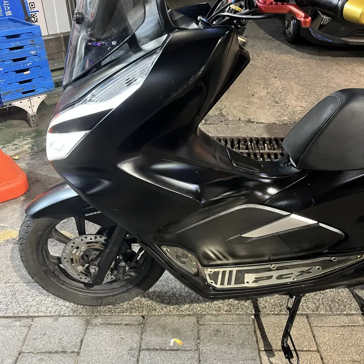 2019년식 pcx125 배달셋팅 점검완료 155만원 팝니다