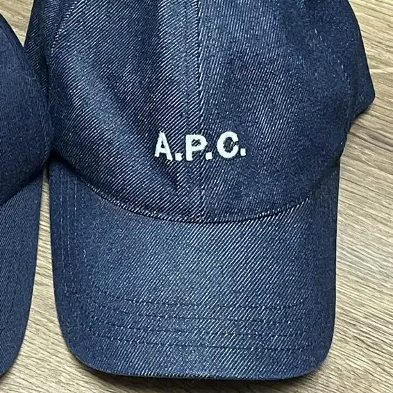 APC(아페쎄) 모자 팝니다.