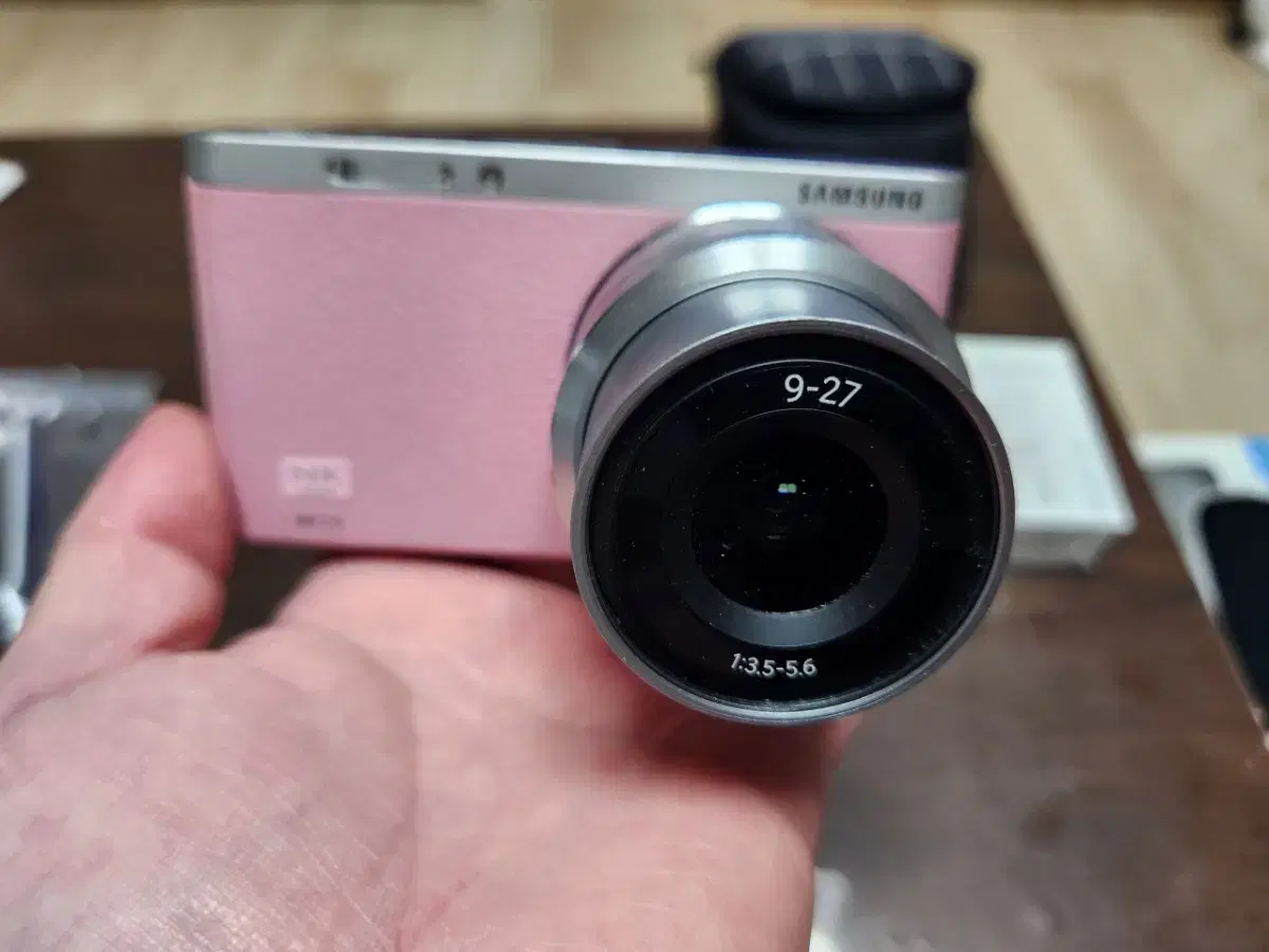 삼성 nx mini :9-27mm.16GB