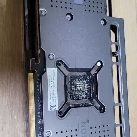 SAPPHIRE 라데온 RX 7800XT