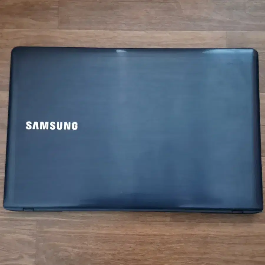 삼성 15.6" 노트북 4GB, SSD256GB, WINDOW10