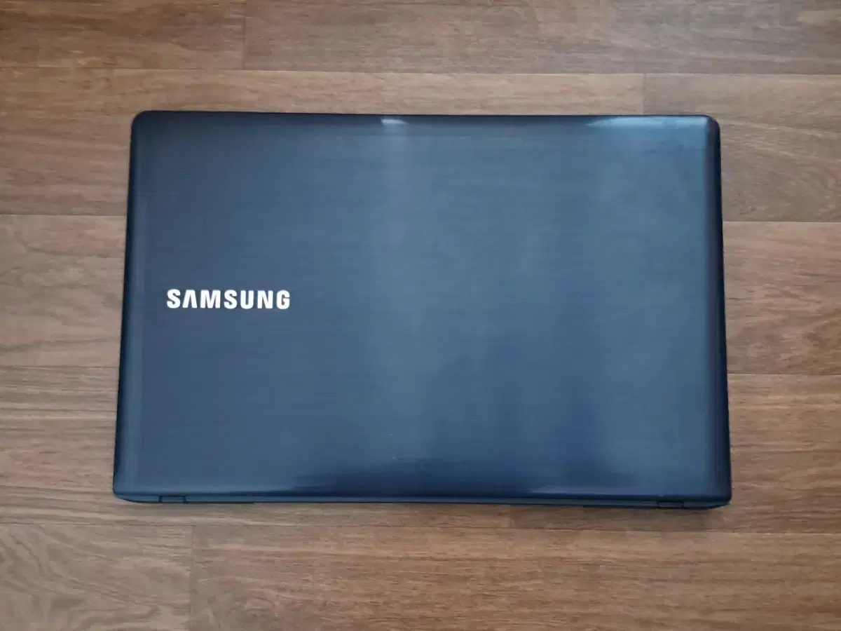 삼성 15.6" 노트북 4GB, SSD256GB, WINDOW10