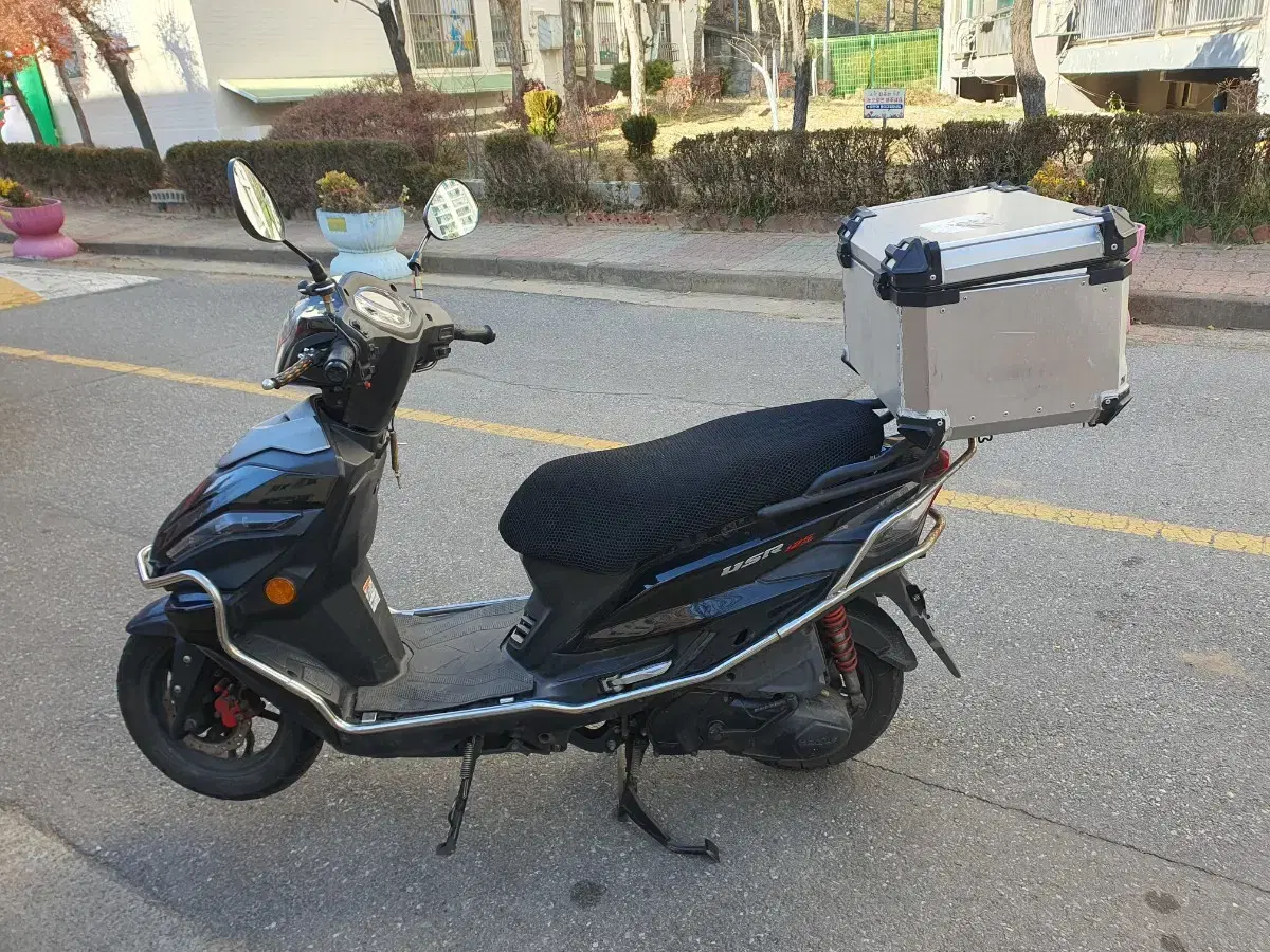 ucr125cc  2020년식  팝니다