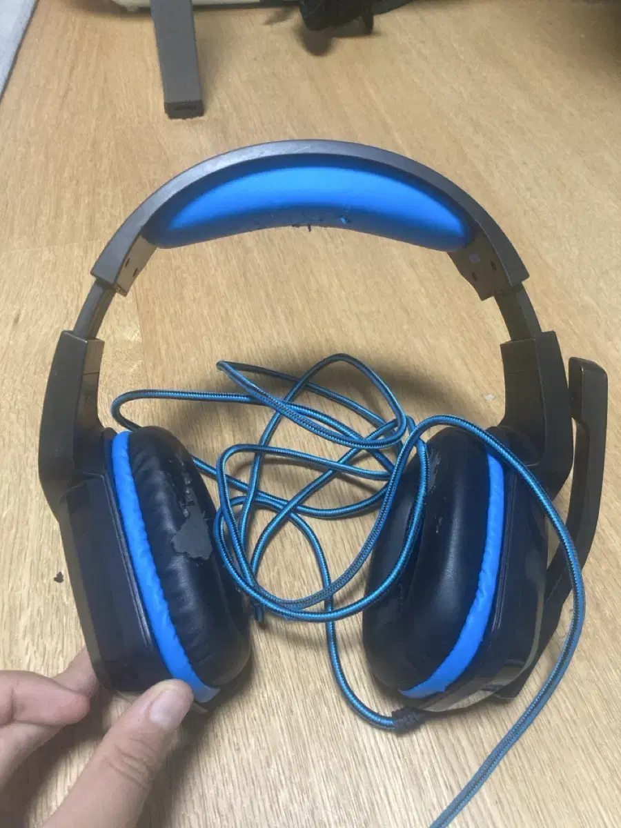 Sell britz headsets cheap.