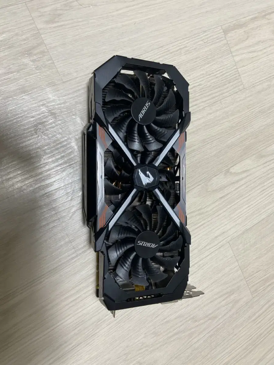 어로스1080ti 팝니다