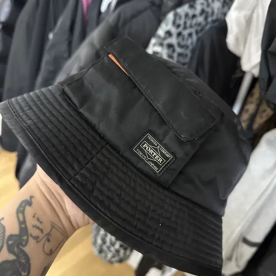 Porter bucket hat