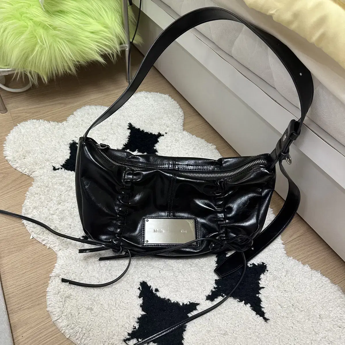 마뗑킴 HALF SHIRRING RIBBON ROUND BAG