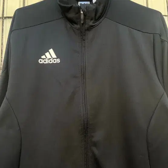 [105]아디다스 빅로고 꼬임 삼선 져지 Adidas