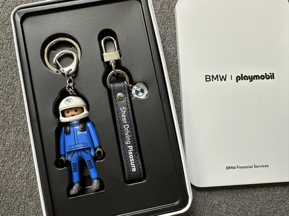 BMW 플레이모빌 키링