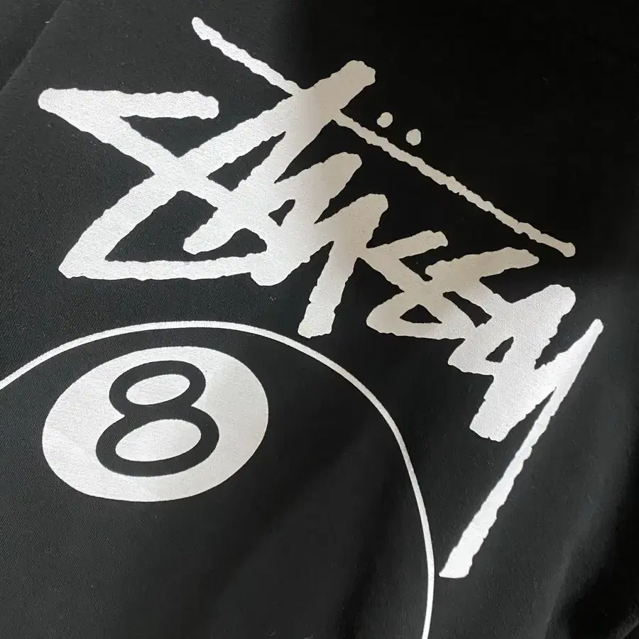 (L) Stussy 8 Ball Hoodie Black - 21FW