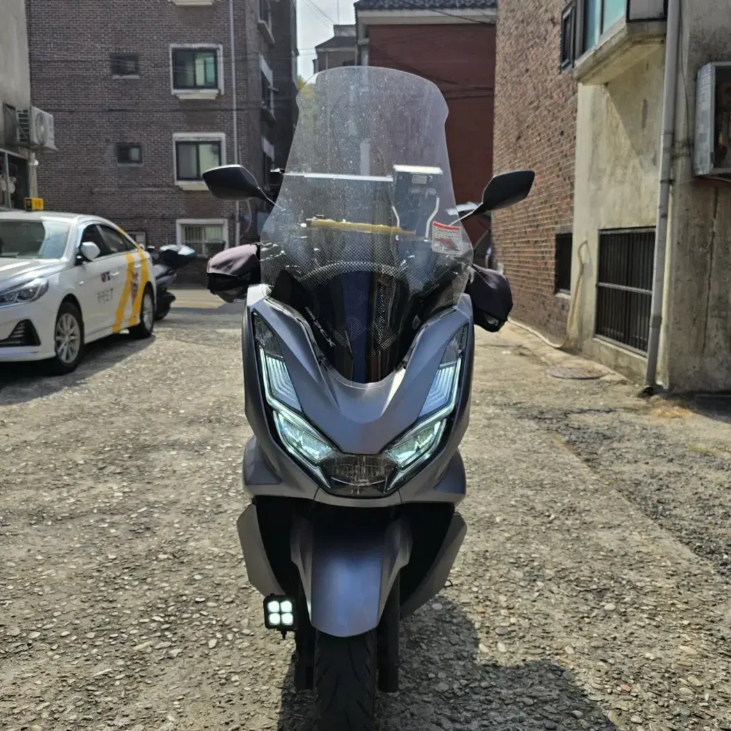 22년식 PCX125 ABS 배달세팅 팝니다.