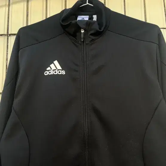 아디다스 빅로고 꼬임 삼선 져지 Adidas