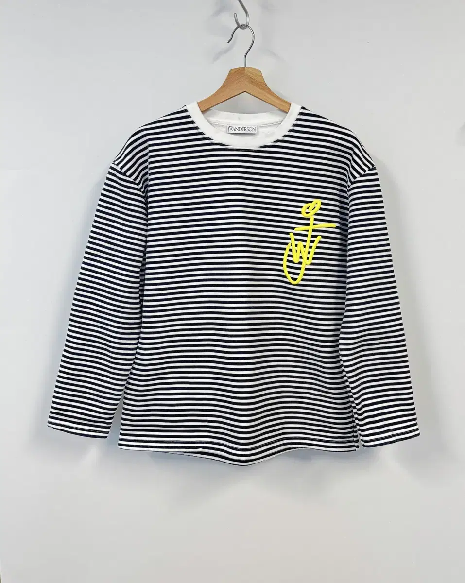 JW ANDERSON JW앤더슨 스트라이프 앵커 자수 티셔츠