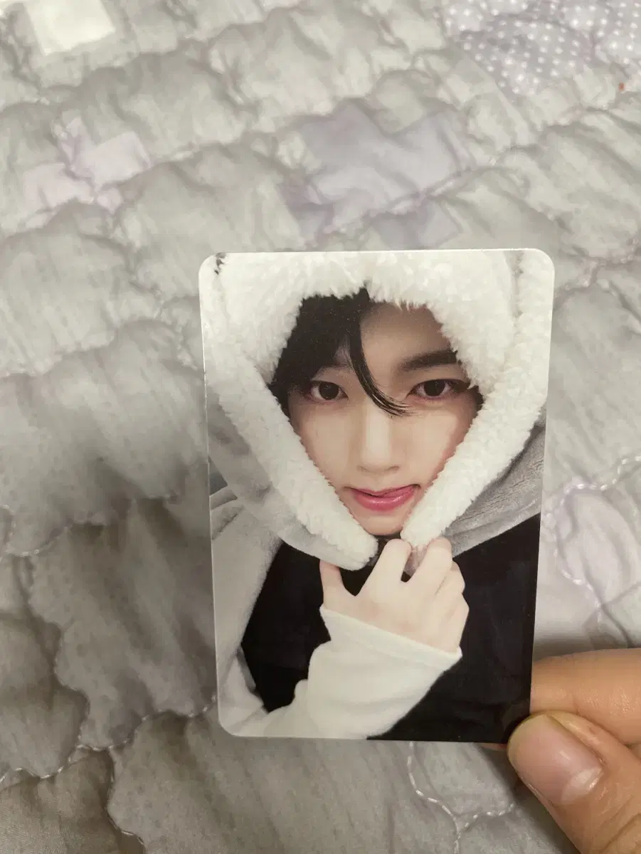 zerobaseone makestar bunnyblanket han yujin wts