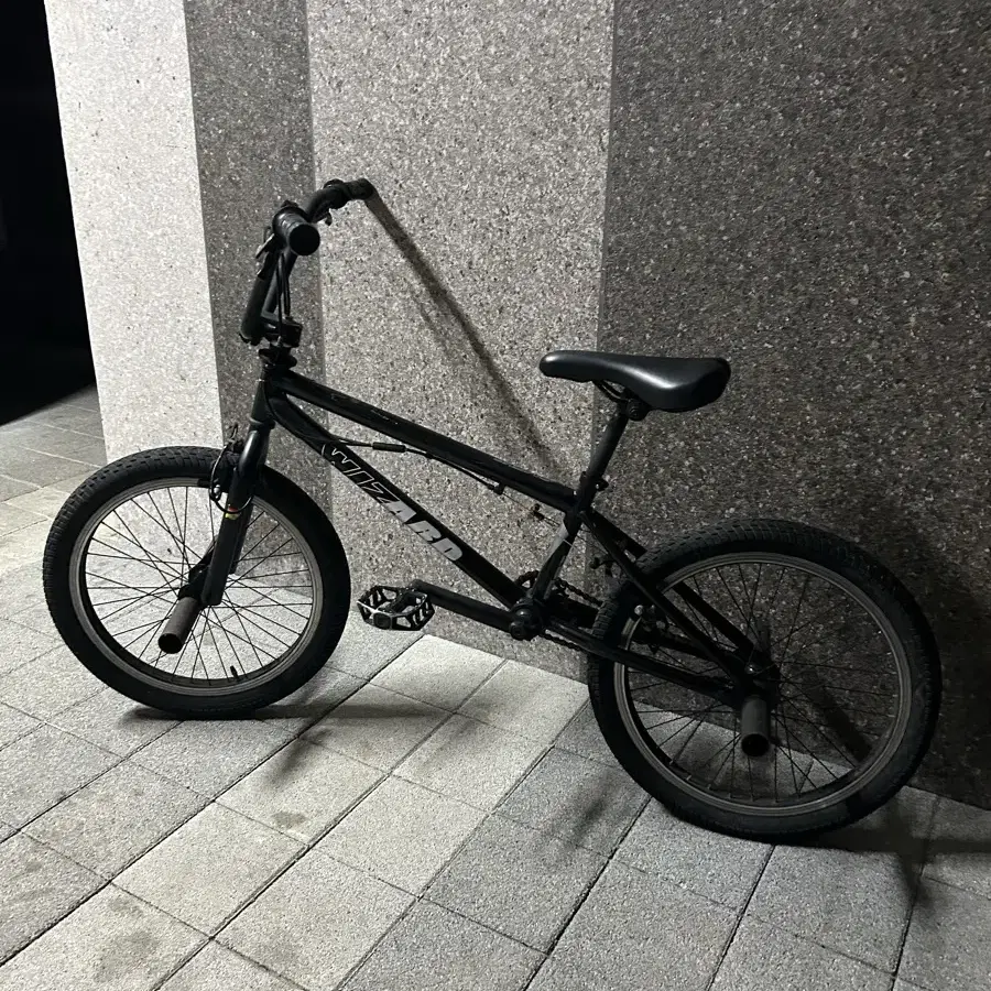 위자드 BMX 팝니다 에눌 가능