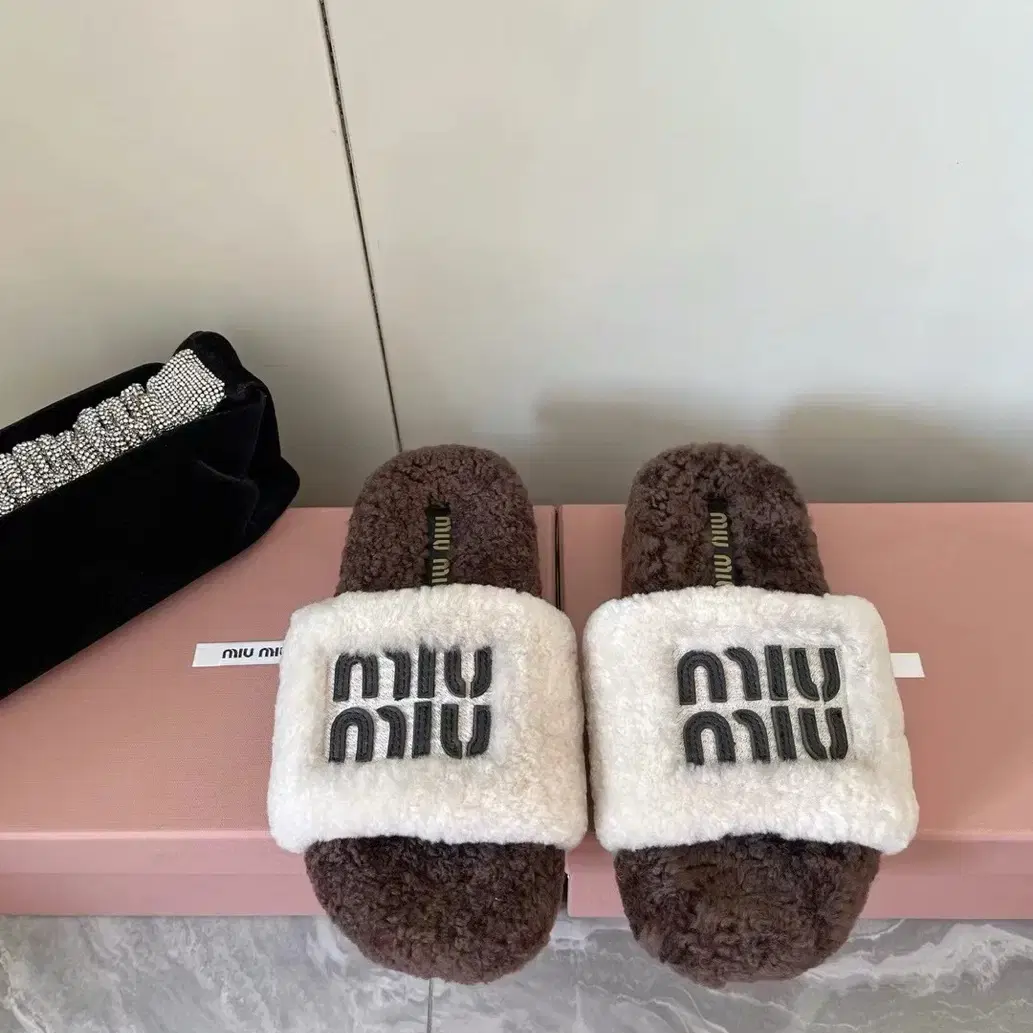 miu miu NEW