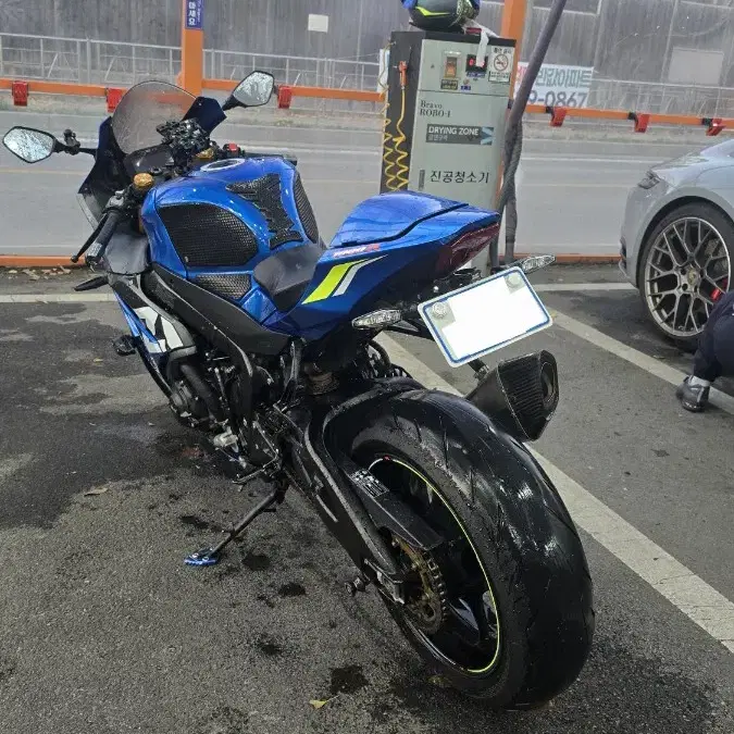 R1000R 2018년 팝니다.